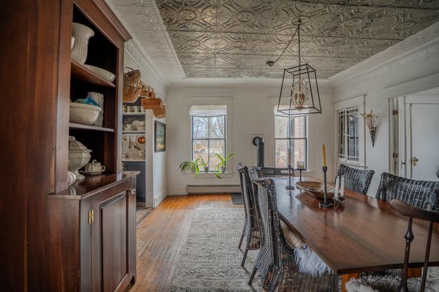 370 Main Street, Derby, VT 05830