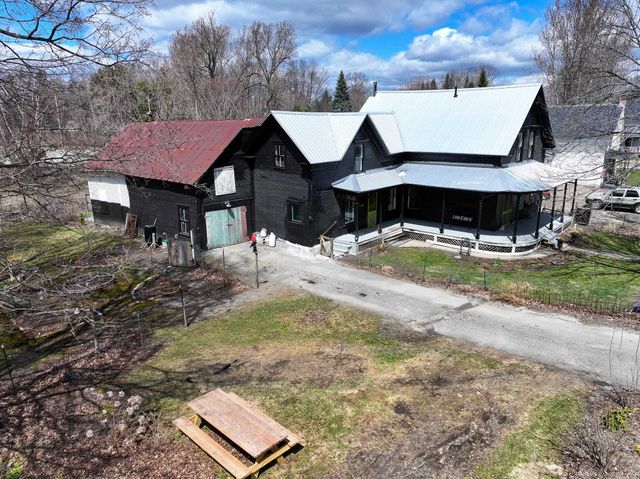 370 Main Street, Derby, VT 05830
