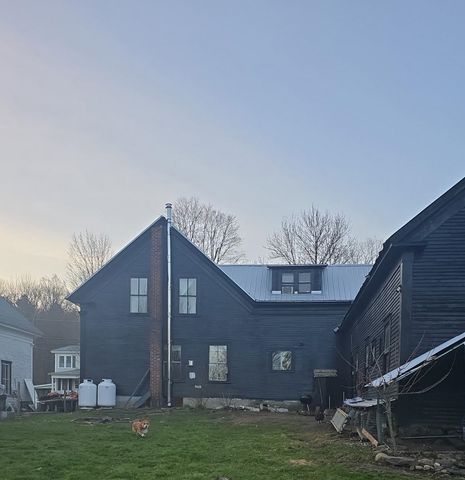 370 Main Street, Derby, VT 05830