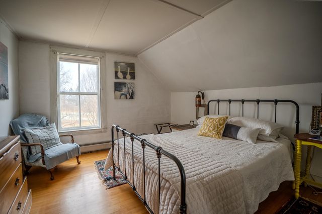 370 Main Street, Derby, VT 05830