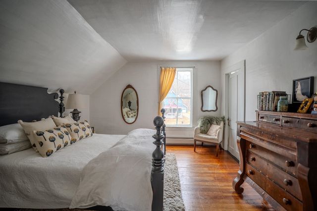370 Main Street, Derby, VT 05830