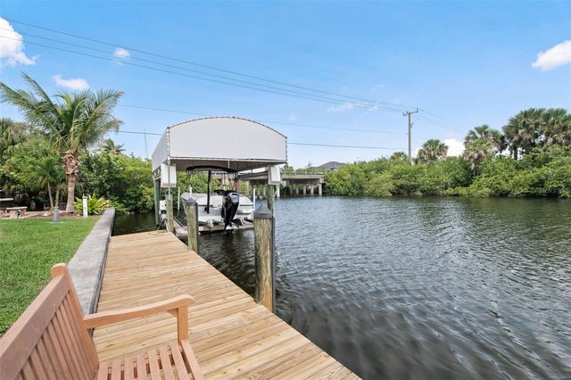 18881 MCGRATH CIRCLE, Port Charlotte, FL 33948