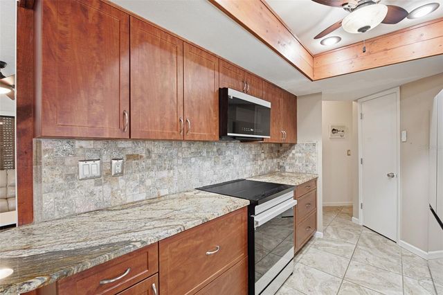 18881 MCGRATH CIRCLE, Port Charlotte, FL 33948
