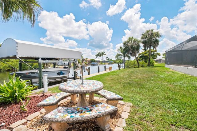 18881 MCGRATH CIRCLE, Port Charlotte, FL 33948