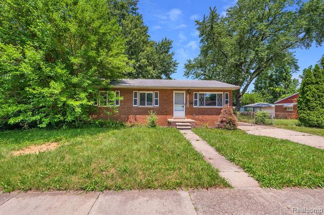 25720 Norfolk Street, Dearborn Heights, MI 48125