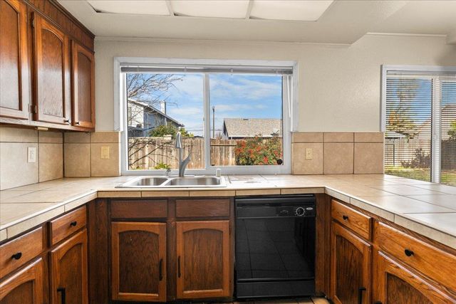 6625 Rancho Pico Way, Sacramento, CA 95828