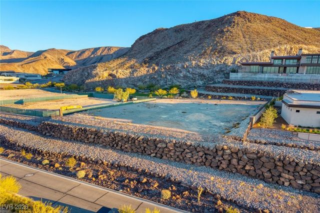 7 Stonecutter Court, Henderson, NV 89012