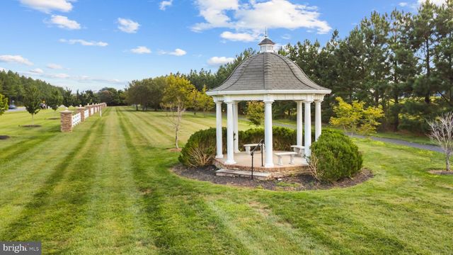 6360 POINTER LN, King George, VA 22485