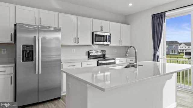 6360 POINTER LN, King George, VA 22485