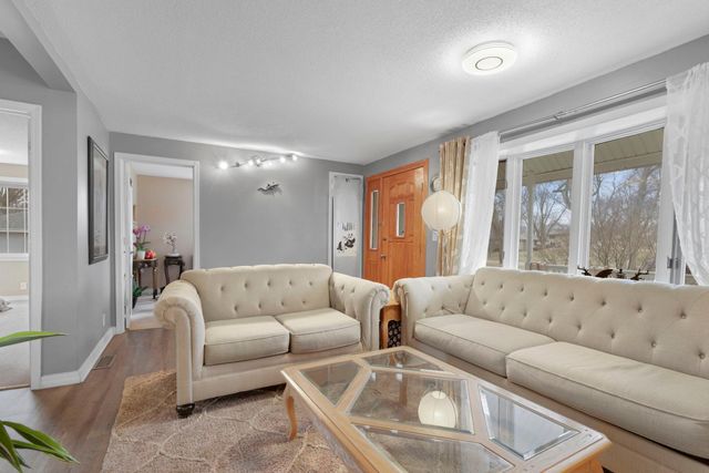 4440 Hamline Avenue N, Arden Hills, MN 55112