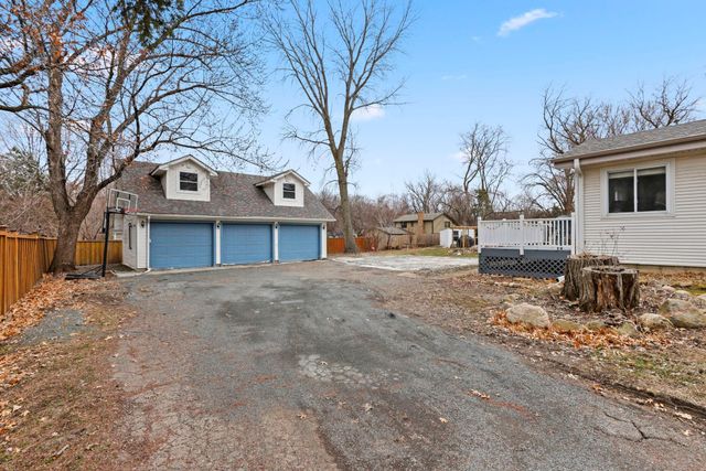 4440 Hamline Avenue N, Arden Hills, MN 55112