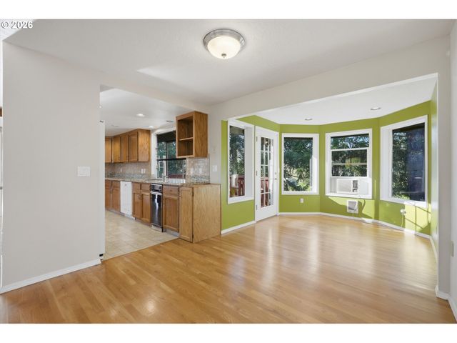 10241 Nw 195TH Ave, Hillsboro, OR 97124