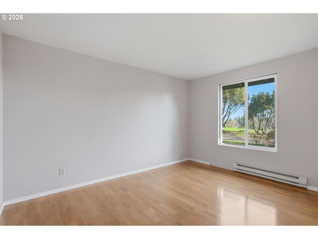 10241 Nw 195TH Ave, Hillsboro, OR 97124