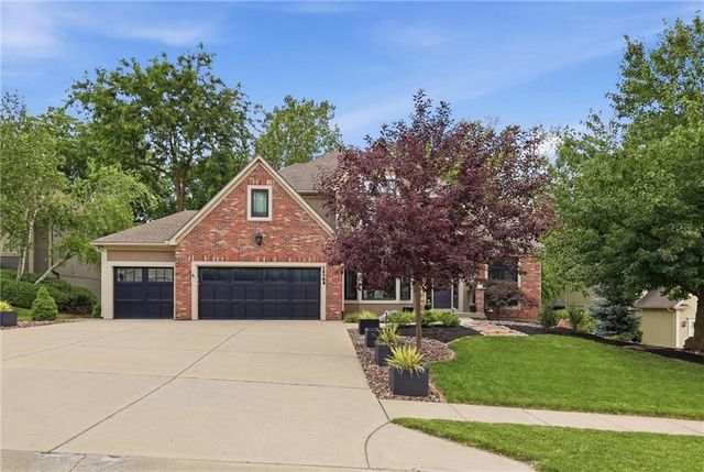 14345 NW 65th Place, Parkville, MO 64152
