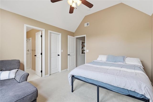 14345 NW 65th Place, Parkville, MO 64152