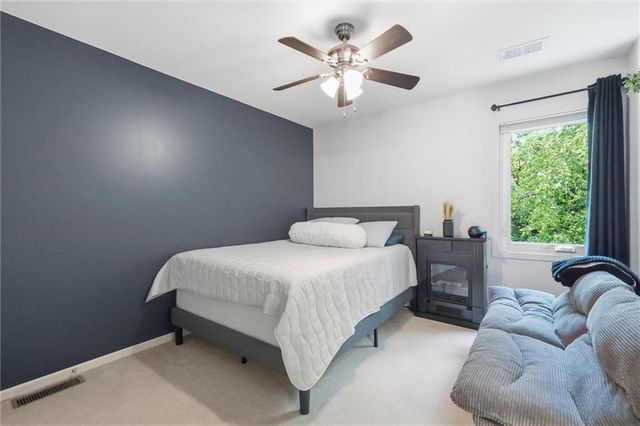 14345 NW 65th Place, Parkville, MO 64152