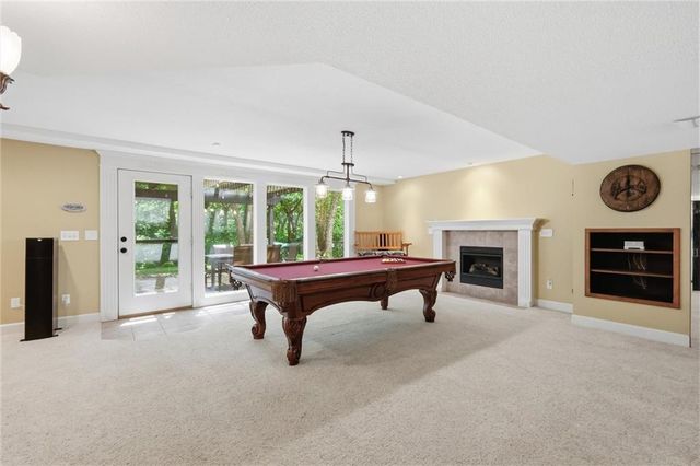 14345 NW 65th Place, Parkville, MO 64152