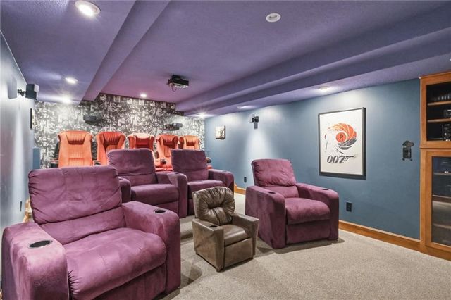 14345 NW 65th Place, Parkville, MO 64152