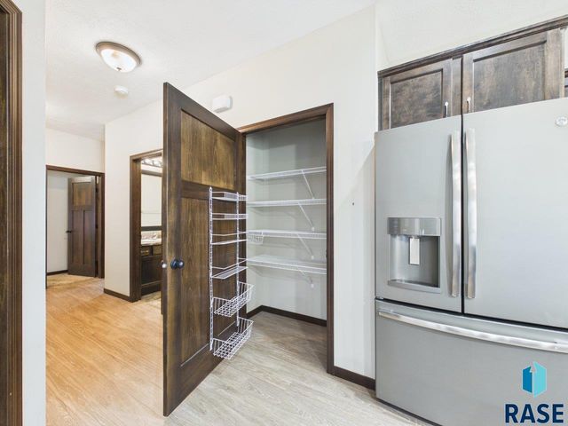 9539 W Gert St Street, Sioux Falls, SD 57106