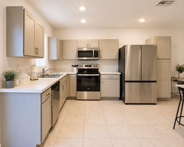 364 NW 8th Ct 364, Pompano Beach, FL 33060