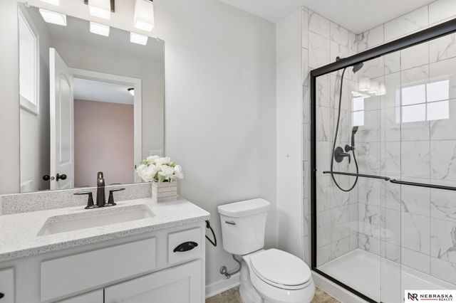 7123 N 172nd Street, Bennington, NE 68007