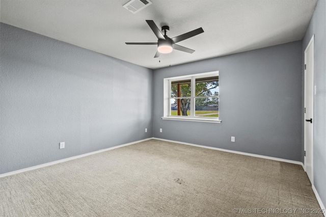 17096 Us Highway 70, Durant, OK 74701