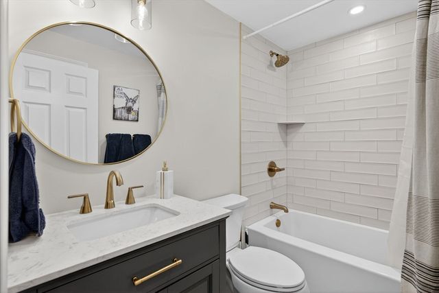 21 Woodside Road, Billerica, MA 01862