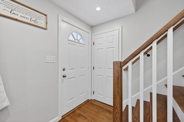 21 Woodside Road, Billerica, MA 01862