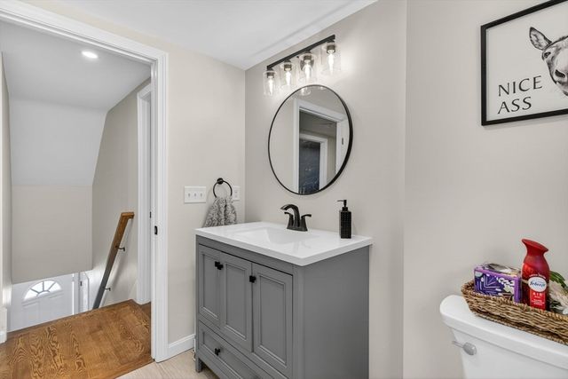 21 Woodside Road, Billerica, MA 01862