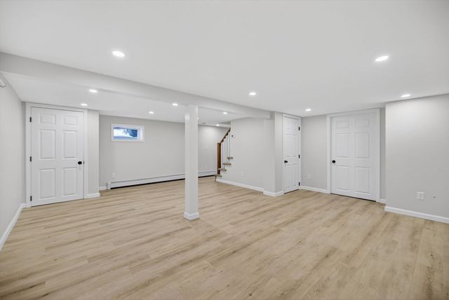 21 Woodside Road, Billerica, MA 01862