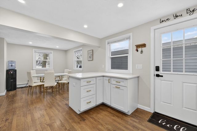 21 Woodside Road, Billerica, MA 01862