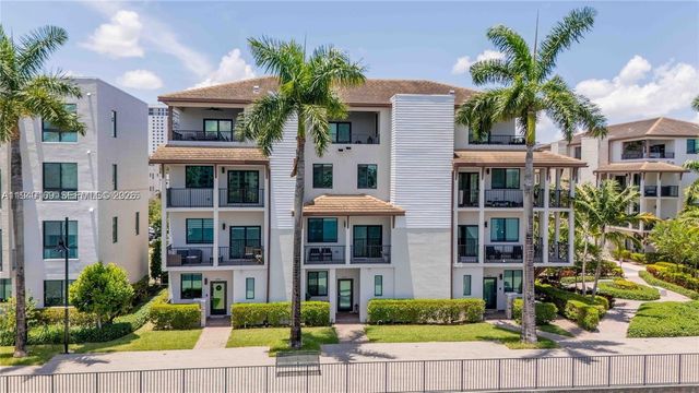 4714 NW 84th Ct 4714, Doral, FL 33166