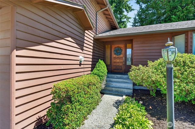 5000 NE 6th Street, Renton, WA 98059