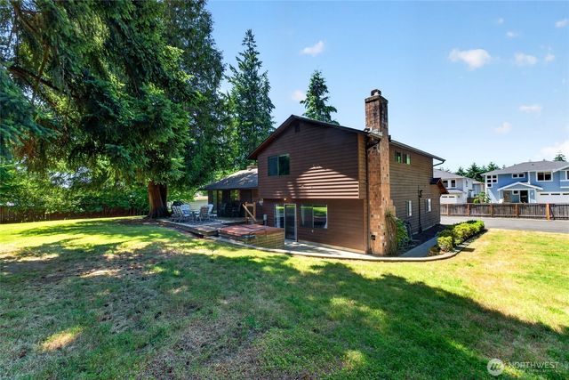 5000 NE 6th Street, Renton, WA 98059