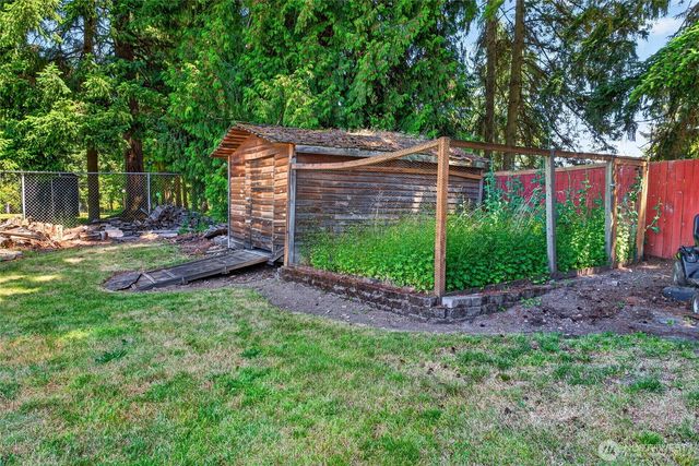 5000 NE 6th Street, Renton, WA 98059