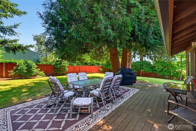 5000 NE 6th Street, Renton, WA 98059
