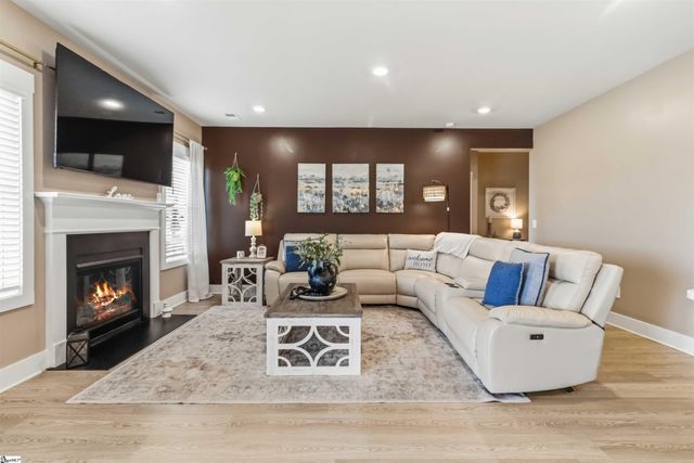 132 Willoughby Way, Piedmont, SC 29673