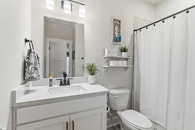 132 Willoughby Way, Piedmont, SC 29673