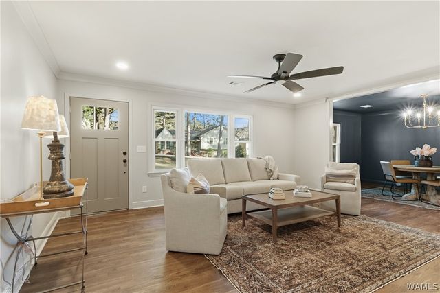 4504 Twin Lake, Northport, AL 35473