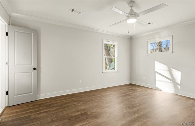 4504 Twin Lake, Northport, AL 35473