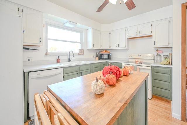 557 Vale Road, Springfield, OH 45504