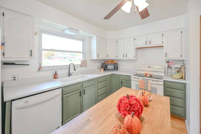 557 Vale Road, Springfield, OH 45504