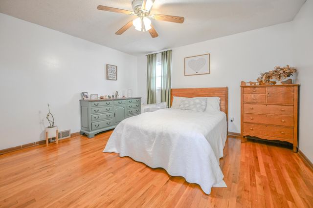 557 Vale Road, Springfield, OH 45504