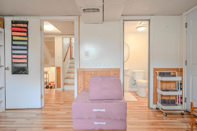 557 Vale Road, Springfield, OH 45504