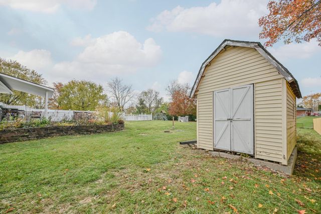 557 Vale Road, Springfield, OH 45504