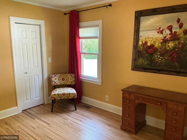 1762 Edgerton Street, Maplewood, MN 55117