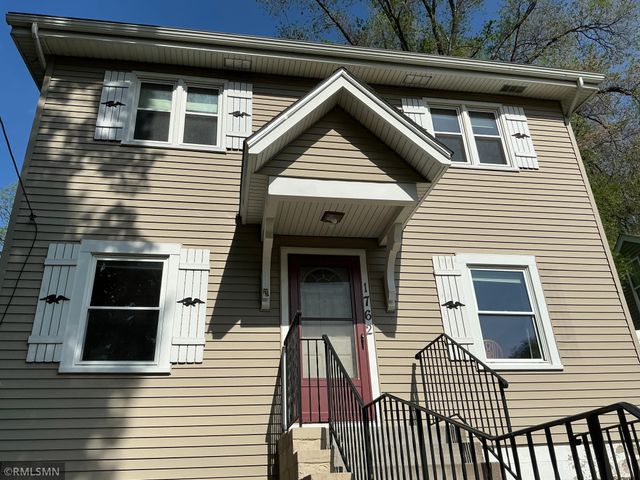 1762 Edgerton Street, Maplewood, MN 55117