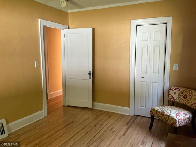 1762 Edgerton Street, Maplewood, MN 55117