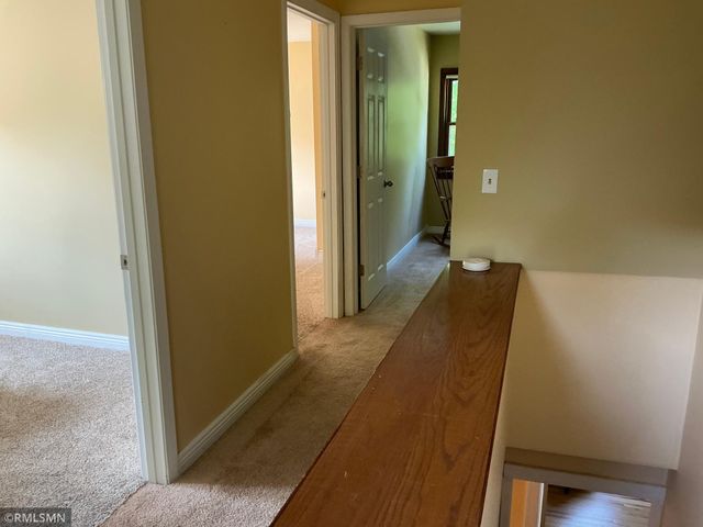 1762 Edgerton Street, Maplewood, MN 55117