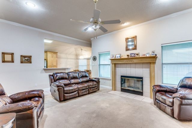 300 Vera Drive, Burleson, TX 76028